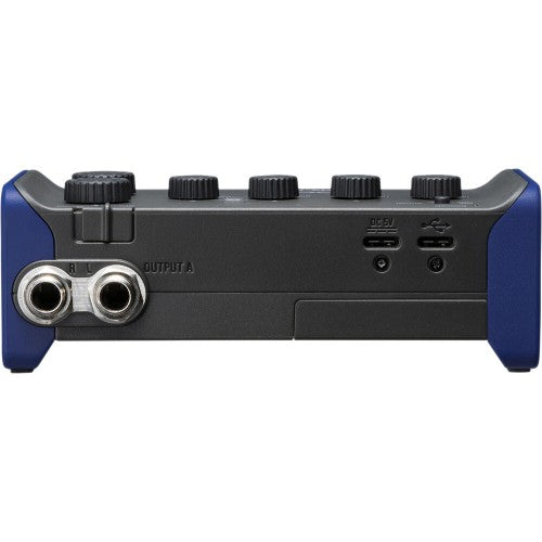 Zoom AMS-44 Audio Interface Brand: Zoom Product Code: AMS-44