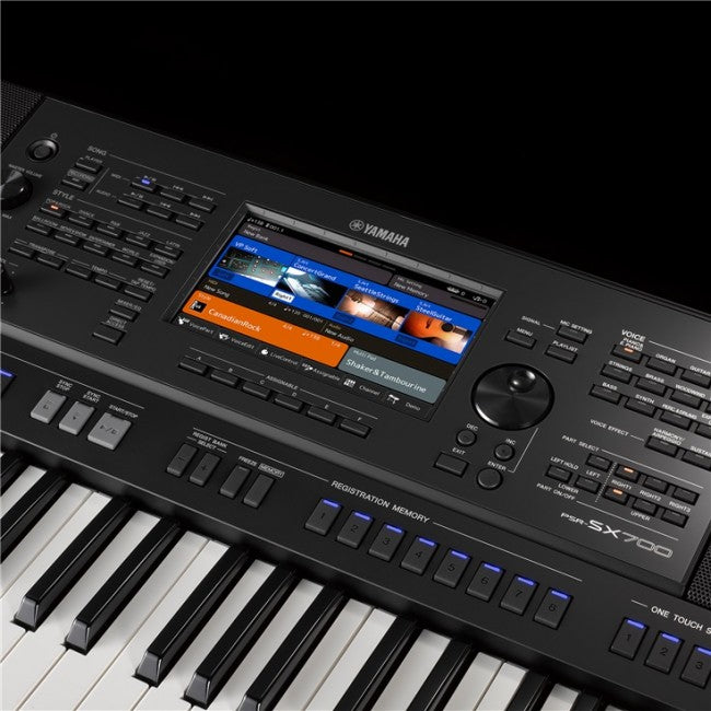 لوحة مفاتيح Yamaha PSR-SX700 عالية المستوى مكونة من 61 مفتاحًا